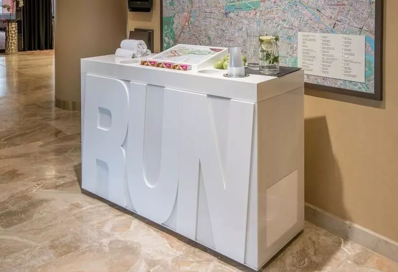 هتل Crowne Plaza Berlin City Centre Ku Damm, An Ihg