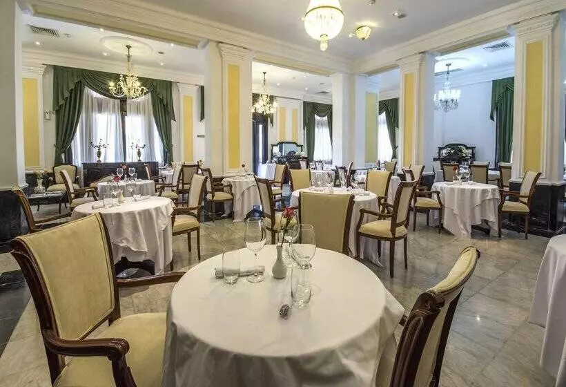 هتل Roc Presidente