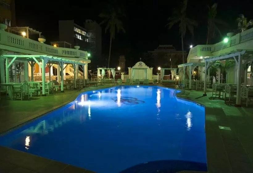 هتل Roc Presidente