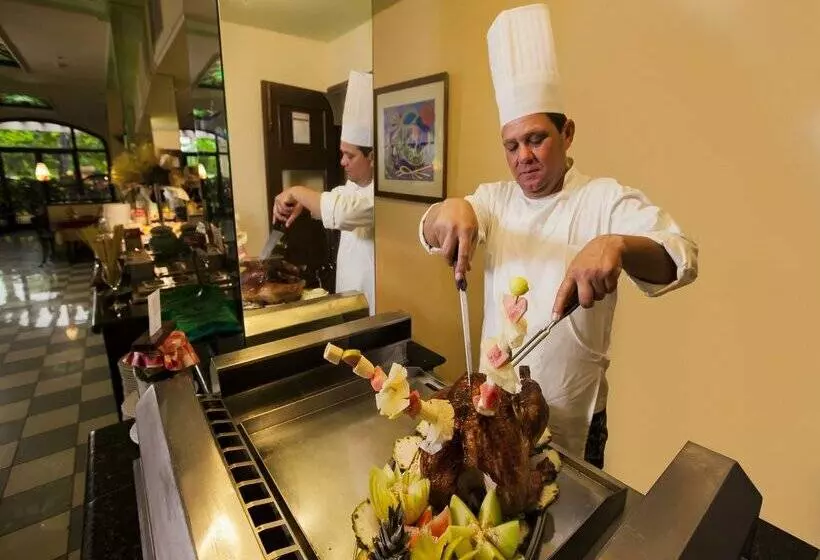 هتل Roc Presidente