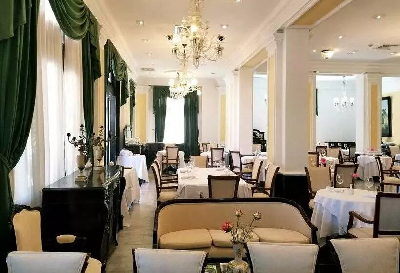 هتل Roc Presidente