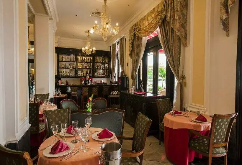 هتل Roc Presidente