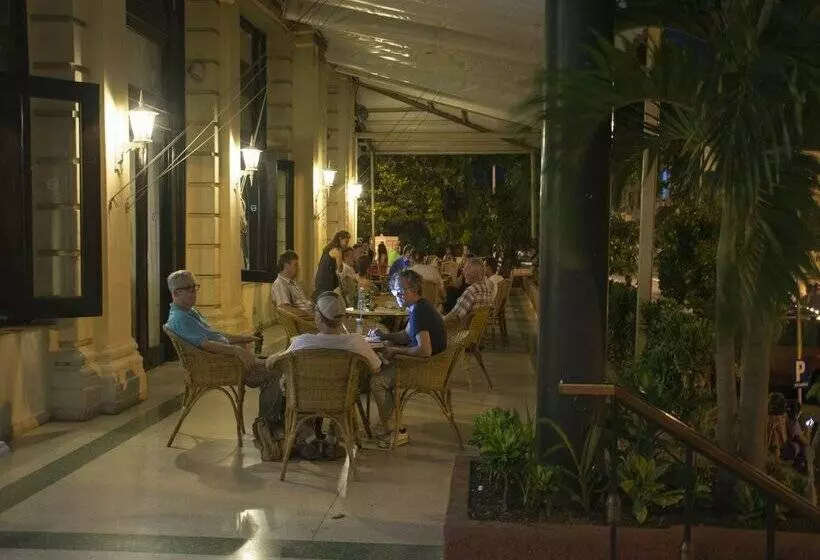 هتل Roc Presidente