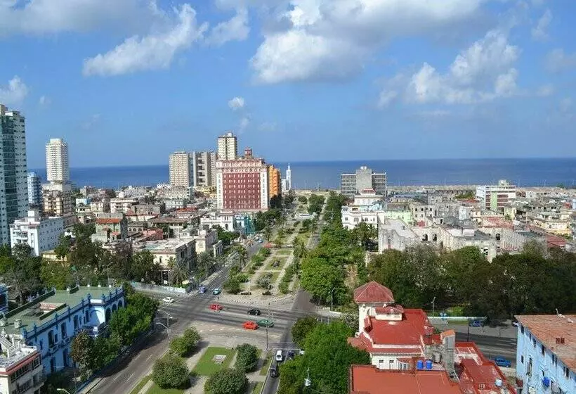 هتل Roc Presidente