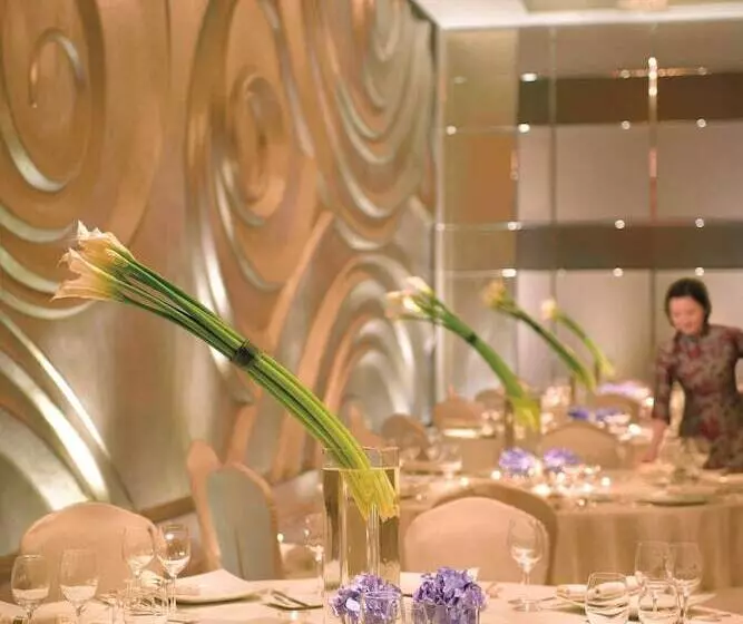 호텔 The Portman Ritzcarlton, Shanghai