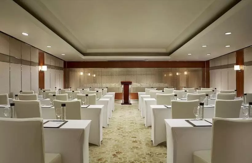 호텔 The Portman Ritzcarlton, Shanghai