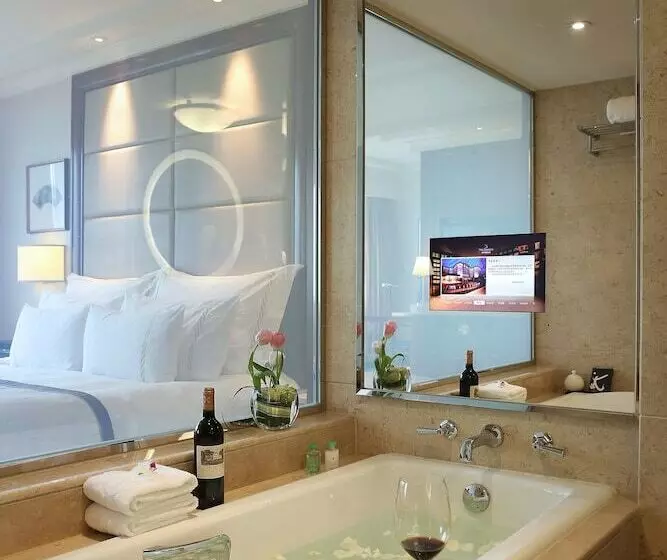 The Dragon Hotel Hangzhou