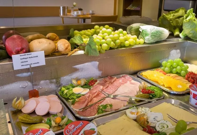 Acora Düsseldorf Living The City