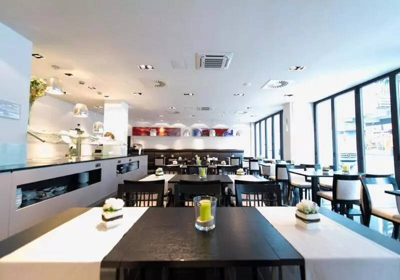 هتل Aquis Grana City