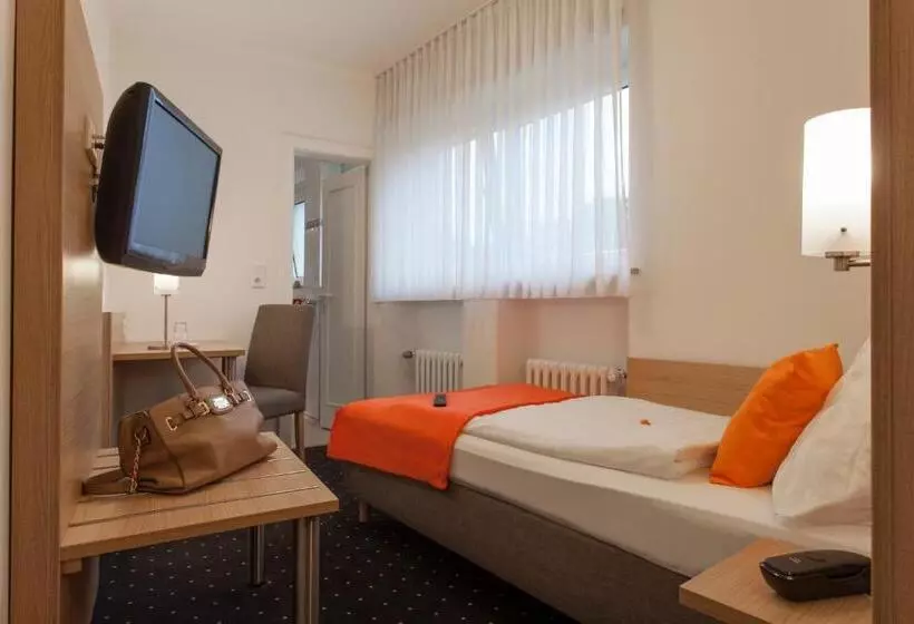 Szálloda Celina Niederrheinischer Hof