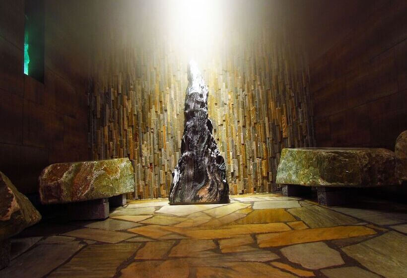 Отель Land Gut Höhne