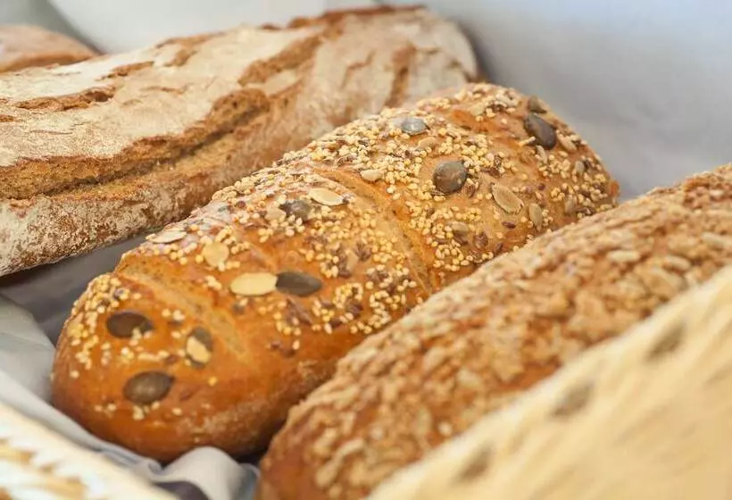 Отель Marburger Hof