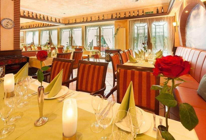 Отель Marburger Hof