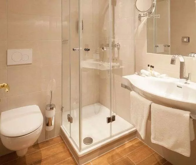 Отель Marburger Hof