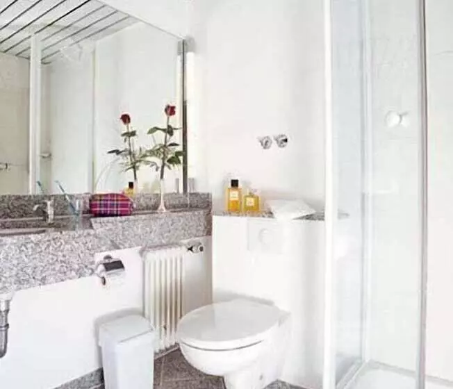 Отель Schutzenhof