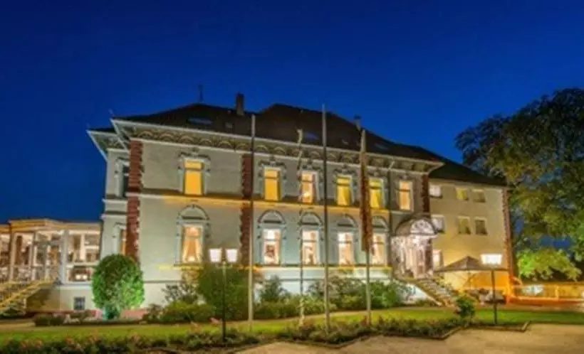 Parkhotel Bilm Im Glück Am Stadtrand Hannovers