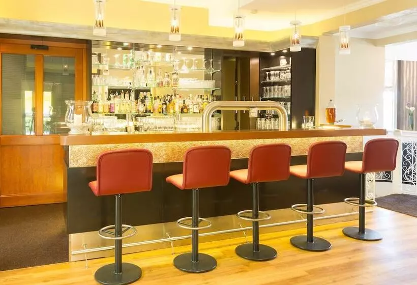 Parkhotel Bilm Im Glück Am Stadtrand Hannovers