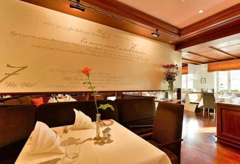 فندق Adler Asperg