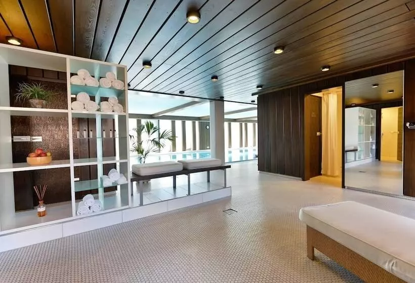 فندق Adler Asperg