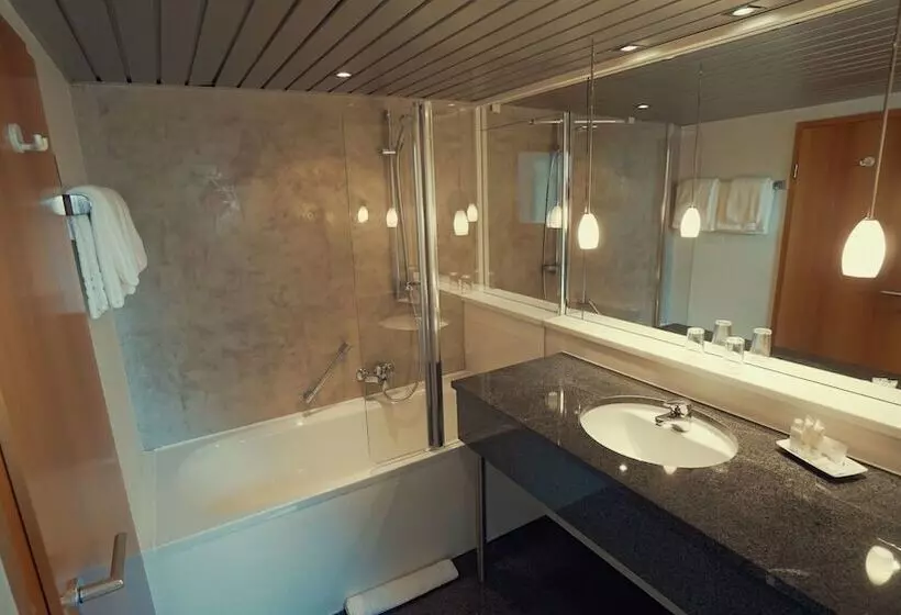 فندق Adler Asperg