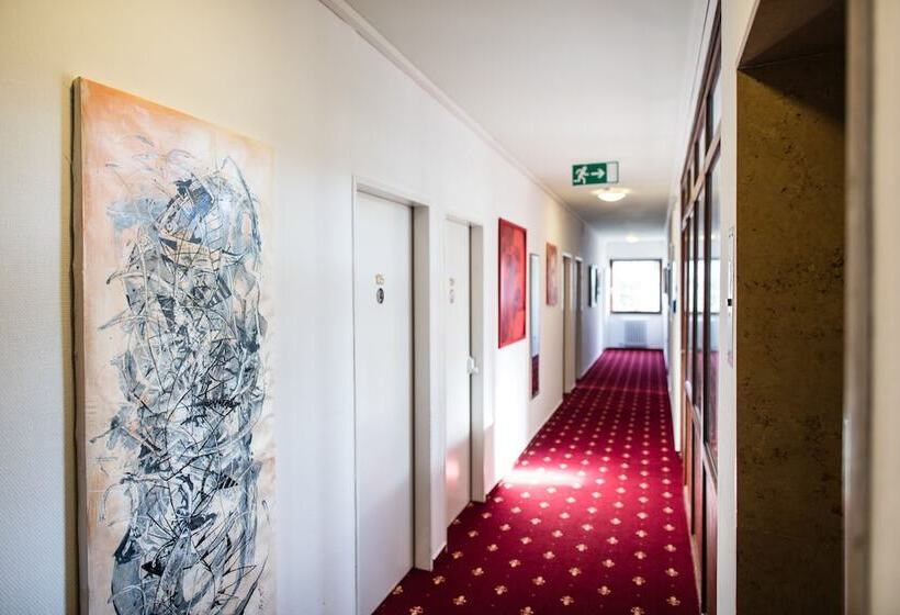 هتل Central Hauptbahnhof