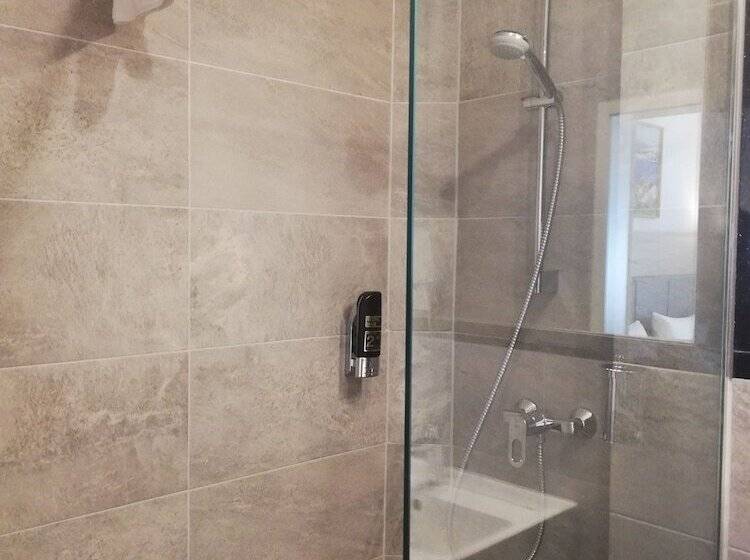 هتل Central Hauptbahnhof