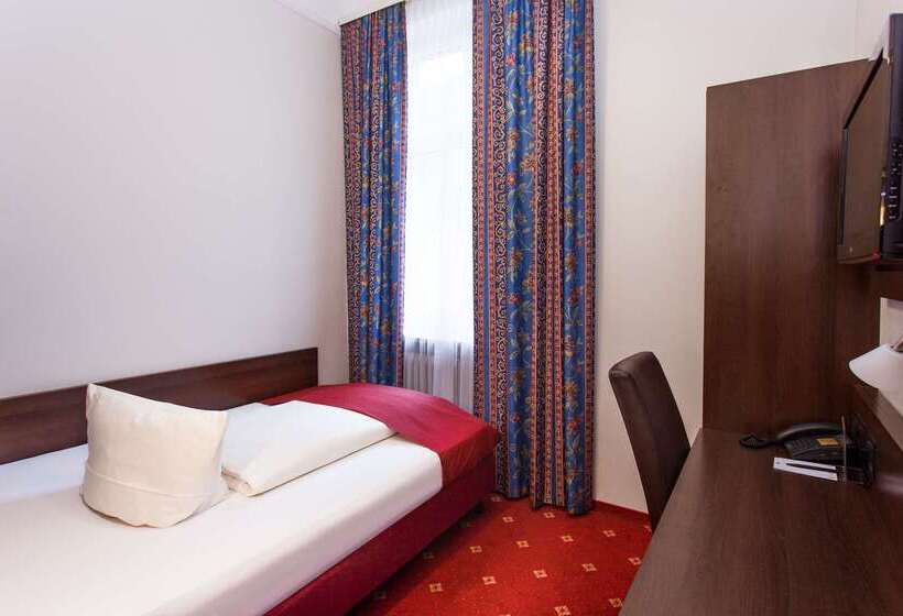 Centro Hotel National Frankfurt, Trademark Collection By Wyndham