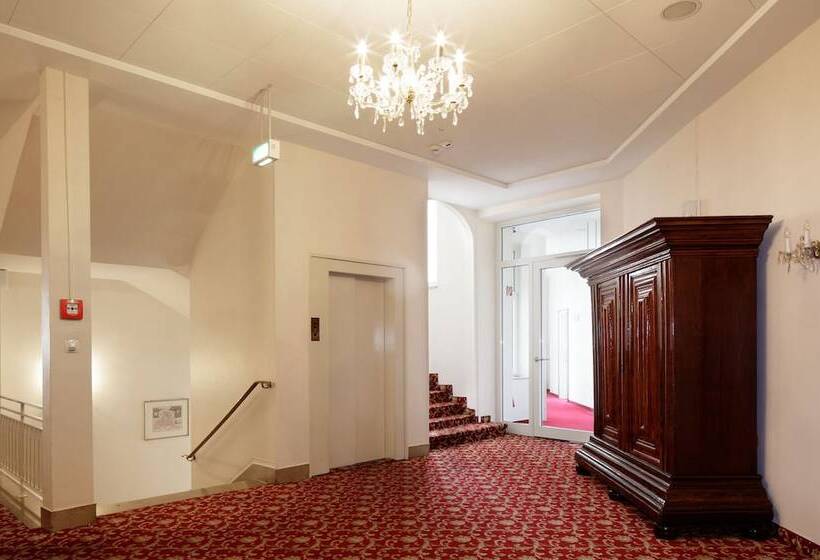 Centro Hotel National Frankfurt, Trademark Collection By Wyndham