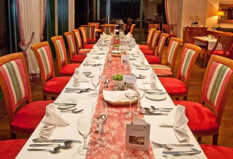 Отель Kloster Hirsau