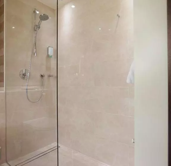 Land & Golf Hotel Stromberg