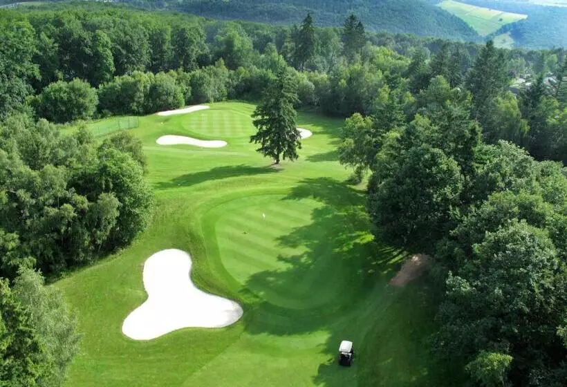 Land & Golf Hotel Stromberg