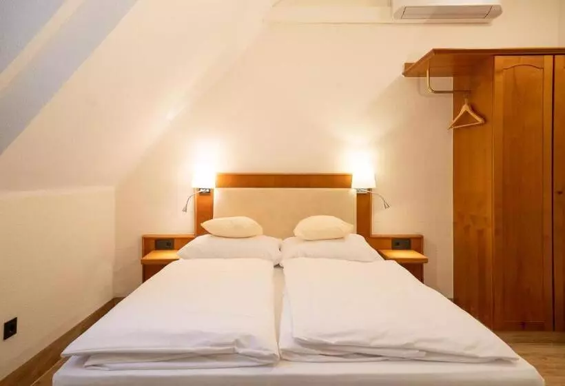 Landhotel Kauzenberg