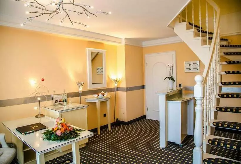 Отель Landhaus  Waitz