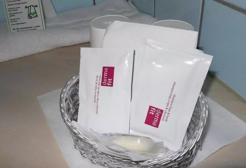 Otel Meran Hallenbad & Sauna