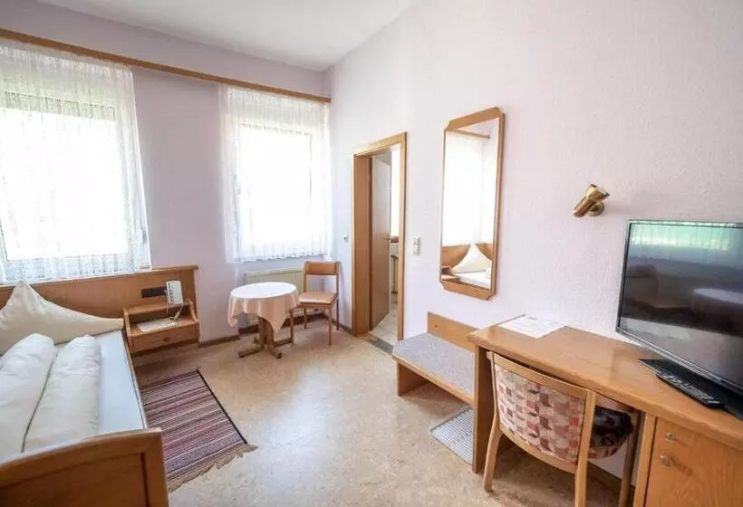 فندق Restaurant   Metzgerei Sonne