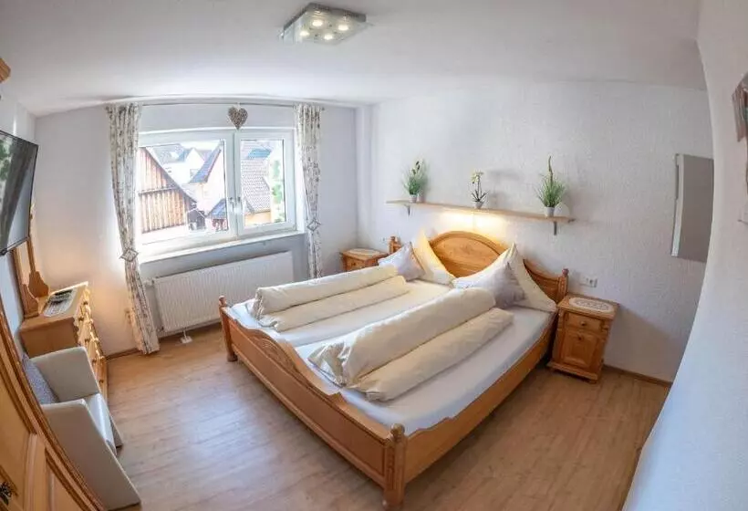 فندق Restaurant   Metzgerei Sonne