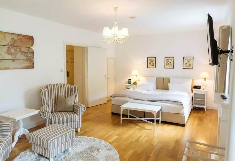 فندق Schloss Heinsheim