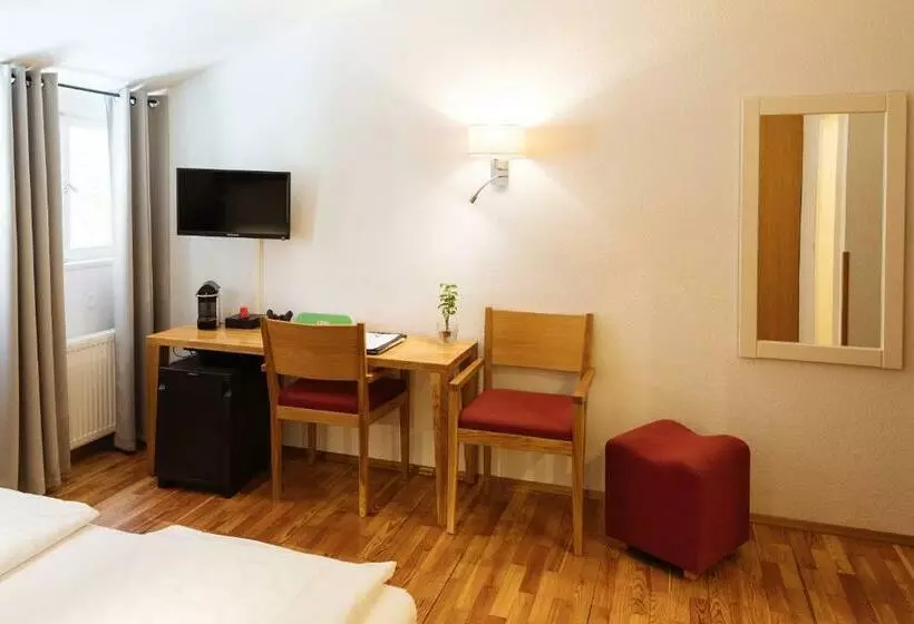 فندق Schloss Heinsheim