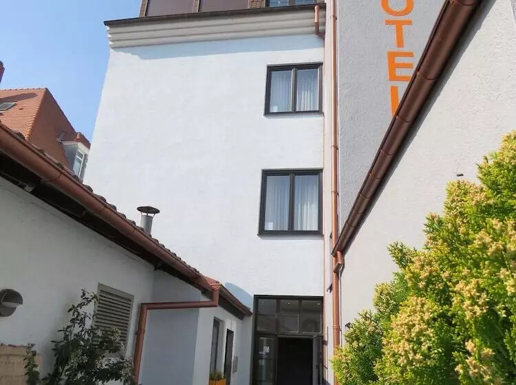 Отель Trutzpfaff