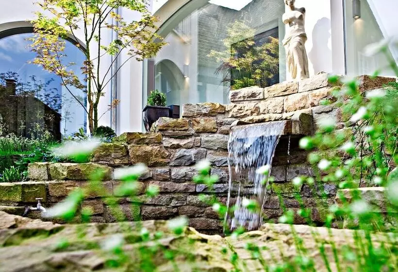 Romantik Hotel Neuhaus