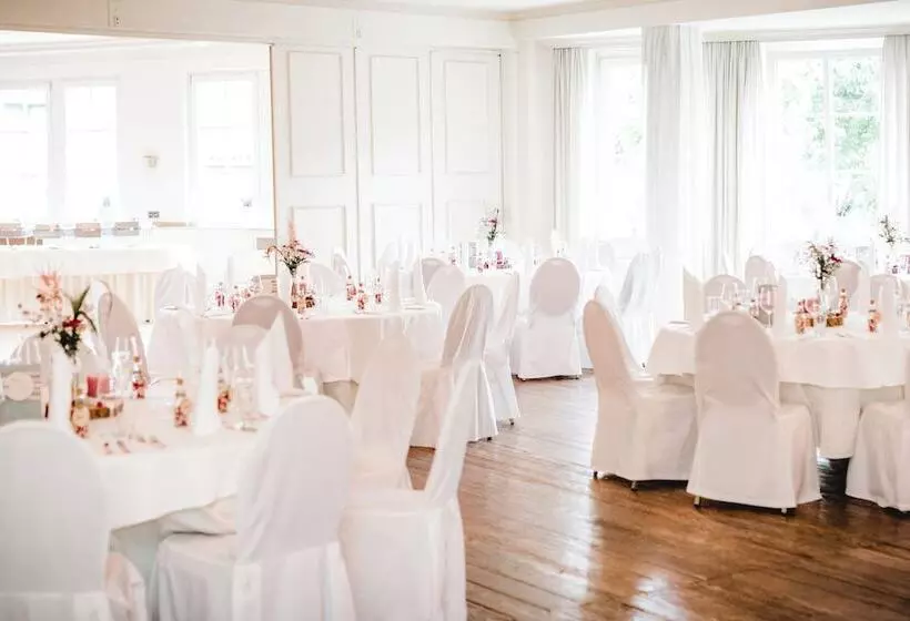 Romantik Hotel Neuhaus