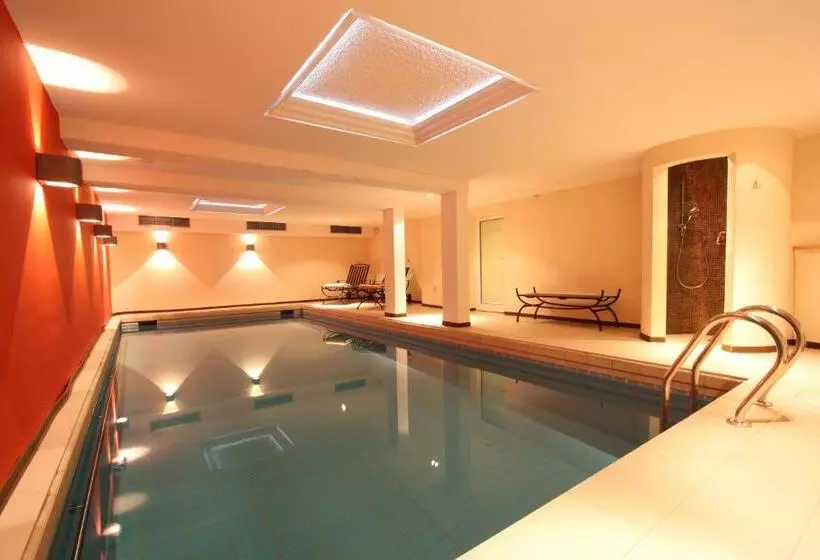 Отель Derstern Hersfeld