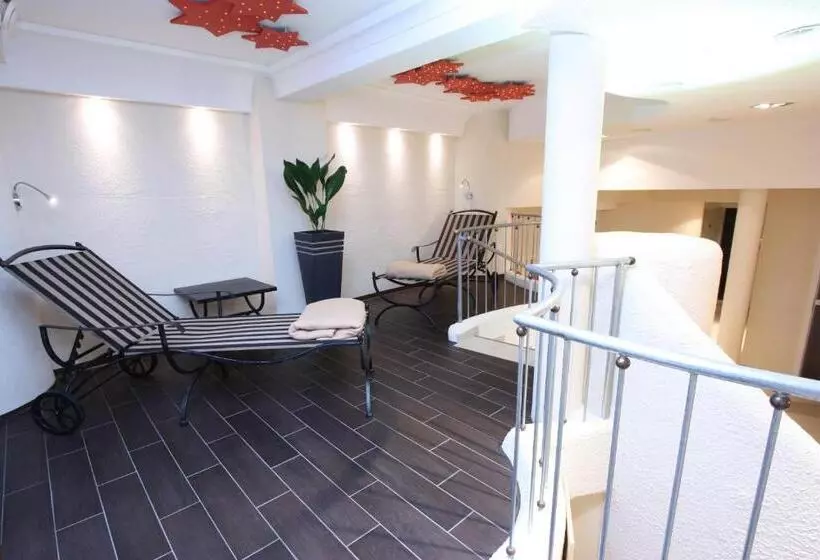 Отель Derstern Hersfeld