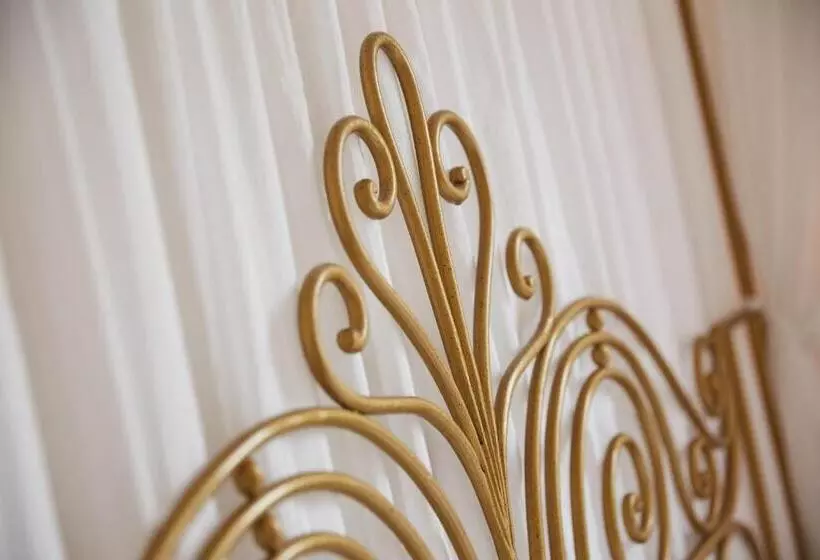 Schloßhotel Kurfürstliches Amtshaus Dauner Burg