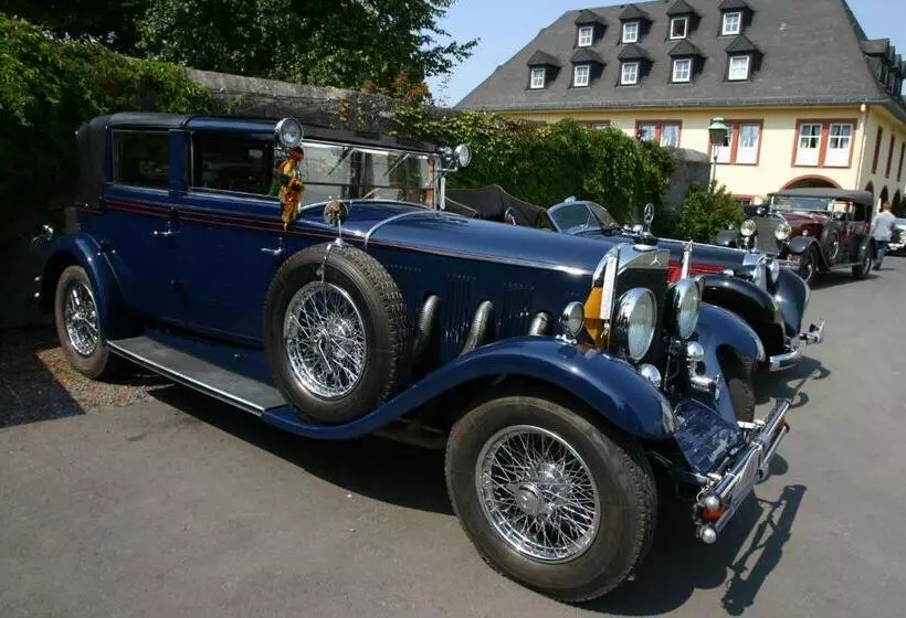 Schloßhotel Kurfürstliches Amtshaus Dauner Burg