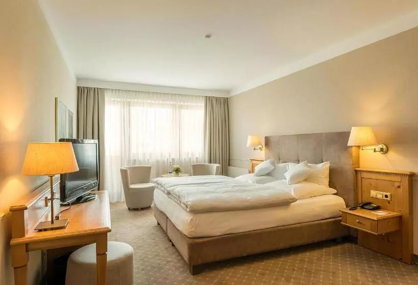 Bauer Hotel Und Restaurant