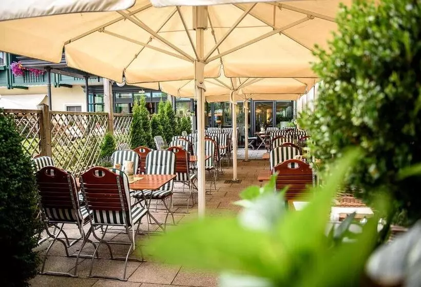 Bauer Hotel Und Restaurant