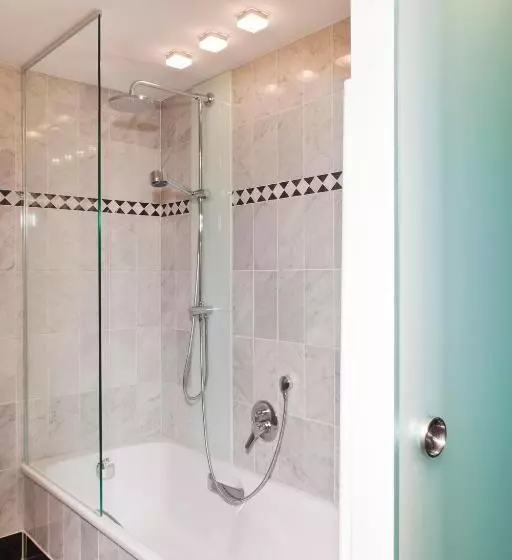 Отель Der Heidehof Conference & Spa Resort