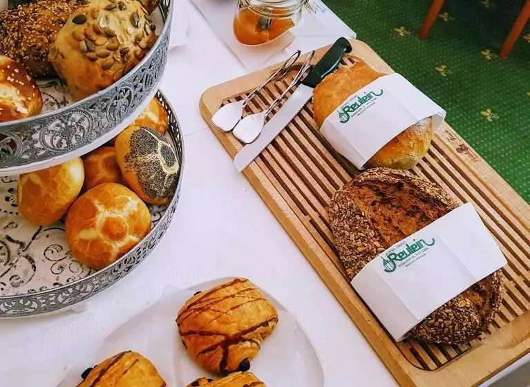 Hotelli Garni Reulein