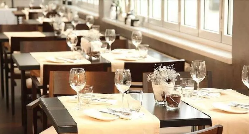 فندق Goldene Traube